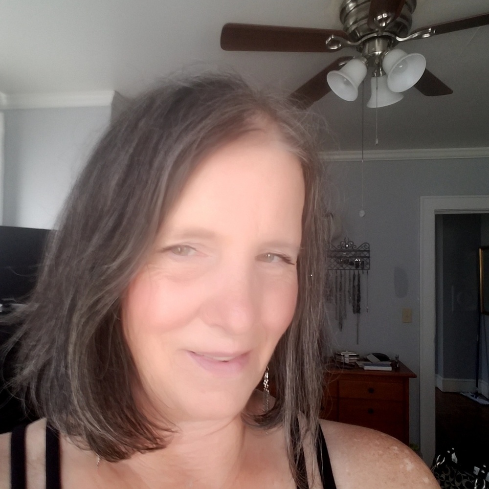 Meet your Posher, Donna